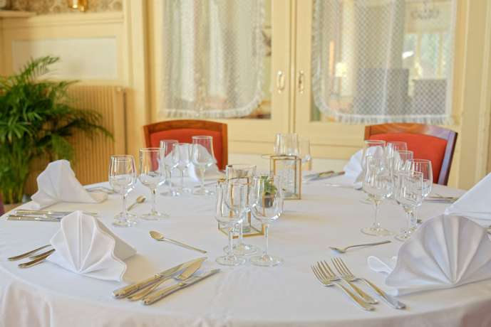 Imagen del bar/restaurante del Hotel Splendide, Prassurny. Foto 7