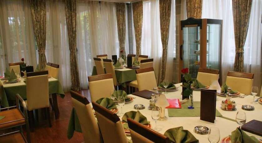 Imagen del bar/restaurante del Hotel Splendido Bay 4*. Foto 3