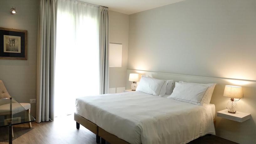 Imagen de la habitación del Hotel Splendido Bay Luxury Spa Resort. Foto 6