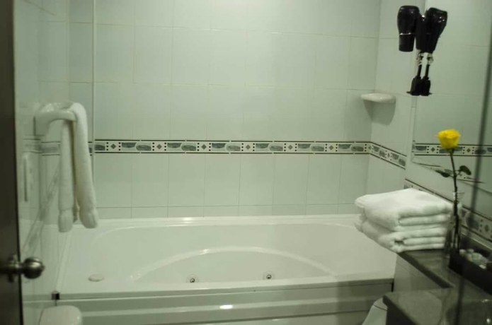 Imagen de la habitación del Hotel Splendor, Bogot&aacute;. Foto 7