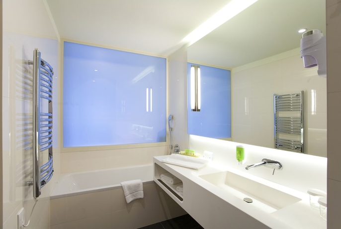 Imagen de la habitación del Hotel Split. Foto 7