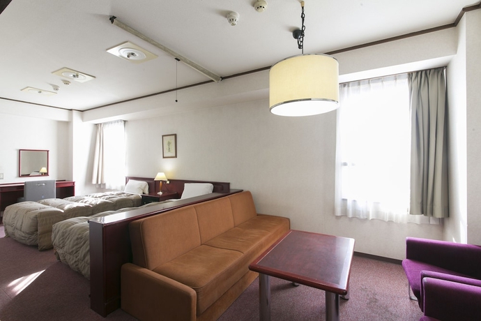 Imagen de la habitación del Hotel S-plus Hiroshima Peace Park. Foto 4