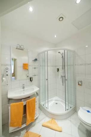 Imagen de la habitación del Hotel Spoettel. Foto 7