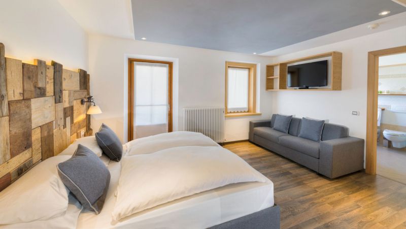 Imagen de la habitación del Hotel Spol Alpine Wellness Spa. Foto 5