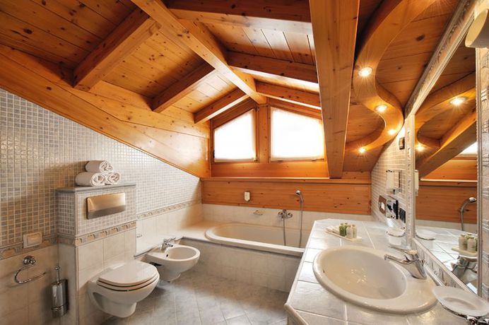 Imagen de la habitación del Hotel Spol Alpine Wellness Spa. Foto 10