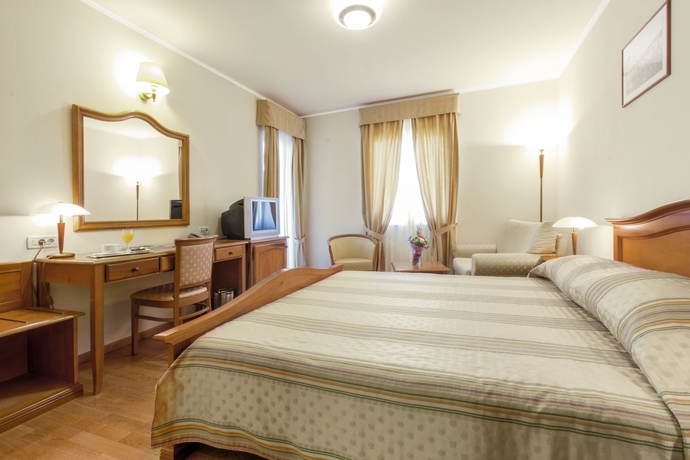 Imagen de la habitación del Hotel Spongiola. Foto 11