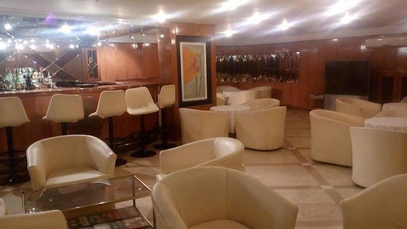 Imagen del bar/restaurante del Hotel Spor. Foto 7