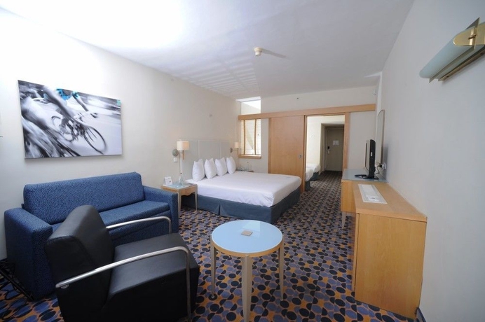 Imagen de los interiores del Hotel Sport Club By Isrotel Collection. Foto 16