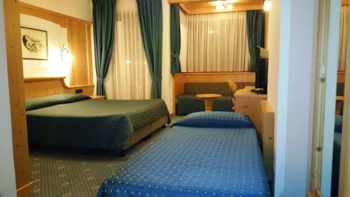 Imagen de la habitación del Hotel Sport Cristal. Foto 7