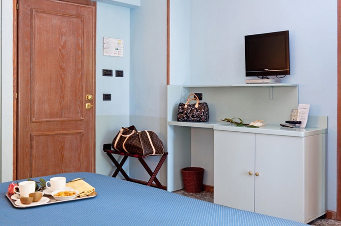Imagen de la habitación del Hotel Sport Daniel. Foto 2