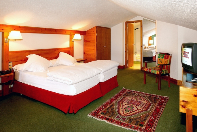 Imagen de la habitación del Hotel Sport Hotel. Foto 10