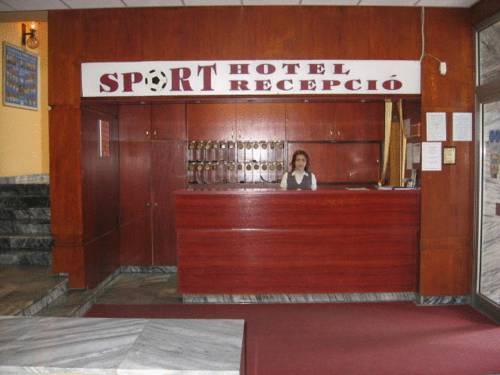 Imagen general del Hotel Sport Hotel, Tatabanya. Foto 11