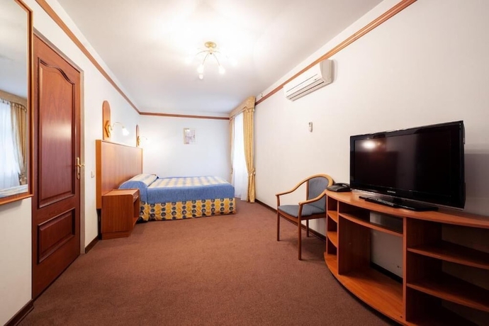 Imagen de la habitación del Hotel Sport Park Volen. Foto 2