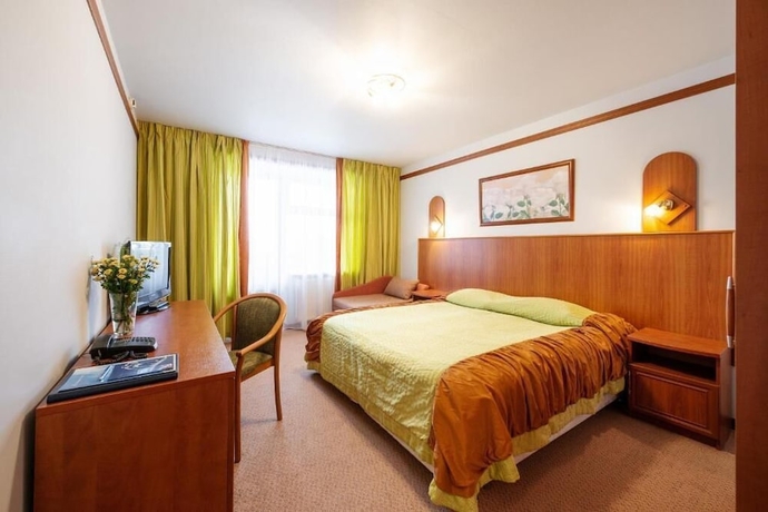 Imagen de la habitación del Hotel Sport Park Volen. Foto 7