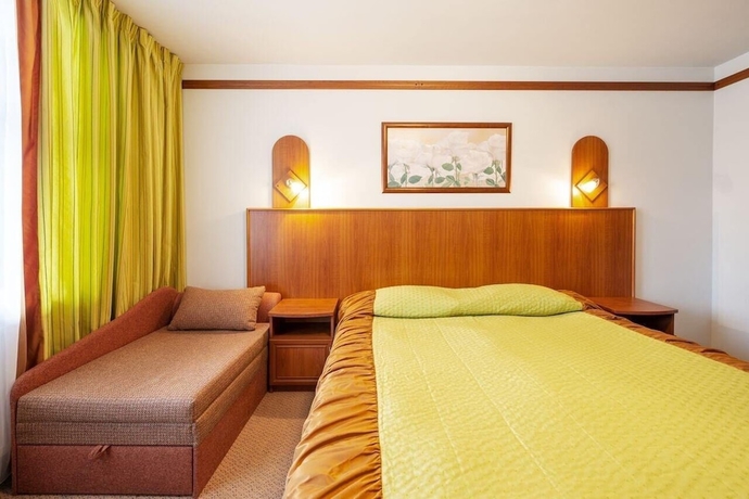Imagen de la habitación del Hotel Sport Park Volen. Foto 8