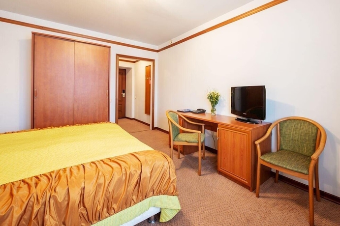 Imagen de la habitación del Hotel Sport Park Volen. Foto 9