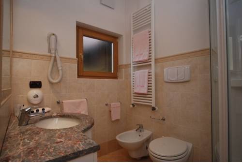 Imagen de la habitación del Hotel Sport Sass Maor. Foto 7
