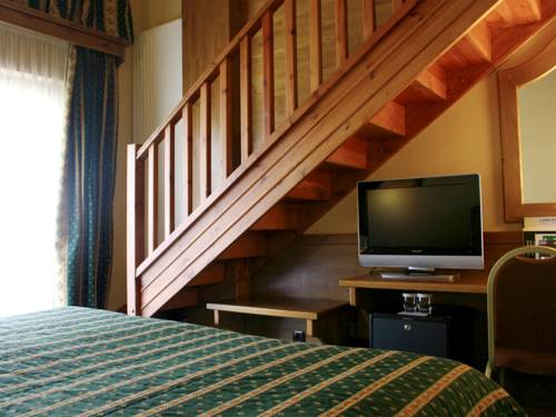 Imagen de la habitación del Hotel Sport Village. Foto 7