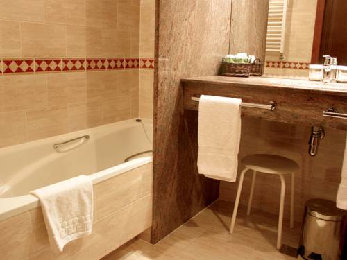 Imagen de la habitación del Hotel Sport Village. Foto 8