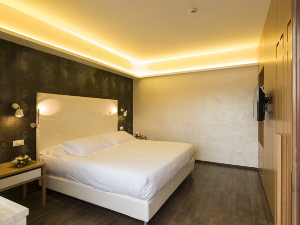 Imagen de la habitación del Hotel Sport Village and Spa. Foto 4