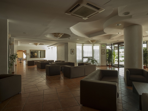 Imagen de los interiores del Hotel Sport Village and Spa. Foto 14