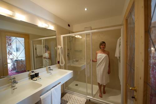 Imagen de la habitación del Hotel Sport Vittoria, Passo Tonale. Foto 12