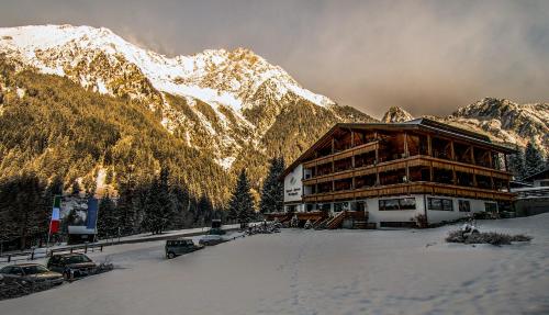 Imagen general del Hotel Sport Wildgall. Foto 4