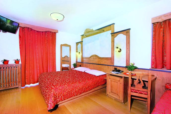 Imagen general del Hotel Sport and Club Il Caminetto Resort. Foto 6
