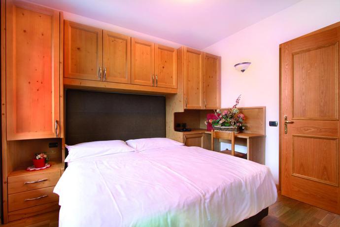 Imagen general del Hotel Sport and Club Il Caminetto Resort. Foto 8