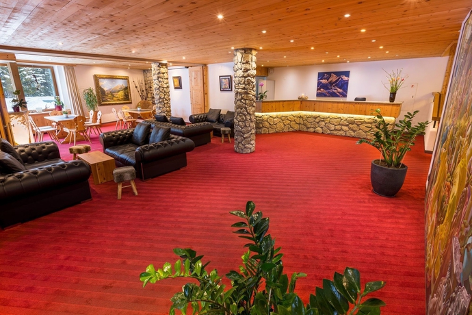 Imagen de los interiores del Hotel Sport and Wellness San Gian St Moritz. Foto 14