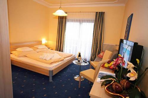 Imagen de la habitación del Hotel Sportalm. Foto 7