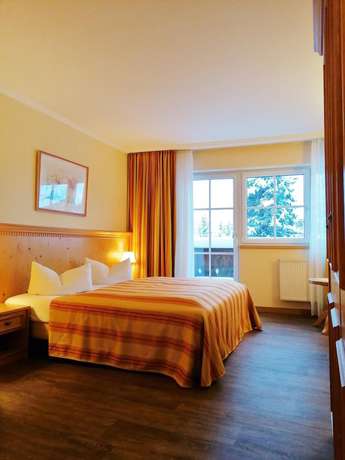 Imagen de la habitación del Hotel Sportalm. Foto 2