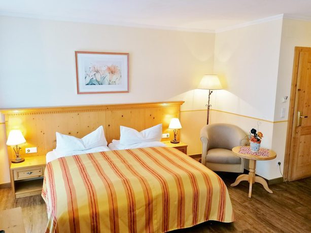 Imagen de la habitación del Hotel Sportalm. Foto 6