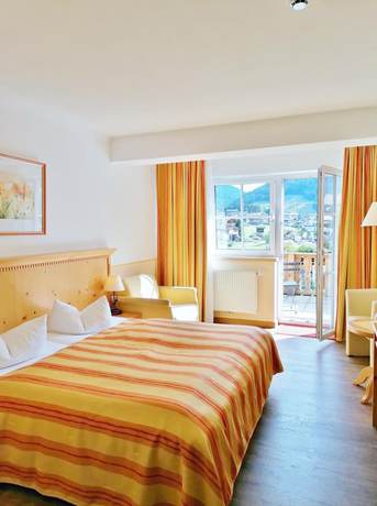 Imagen de la habitación del Hotel Sportalm. Foto 16