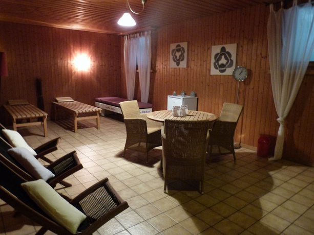 Imagen de los interiores del Hotel Sportcenter F&uuml;nf D&ouml;rfer. Foto 20