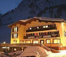 Imagen de los exteriores del Hotel Sporthotel Arlberg. Foto 4