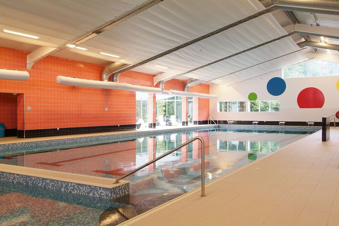 Imagen de la piscina del Hotel Sporthotel Bruurs. Foto 20