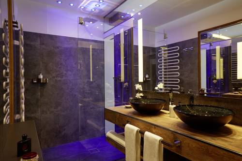 Imagen de la habitación del Hotel Sporthotel Cinderella. Foto 11