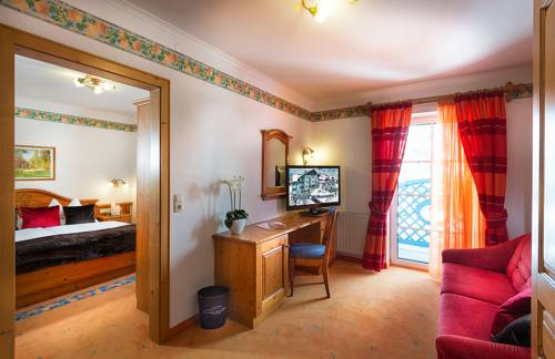 Imagen de la habitación del Hotel Sporthotel Cinderella. Foto 15