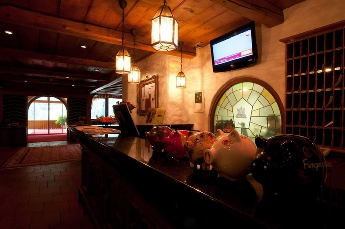 Imagen de los interiores del Hotel Sporthotel Cristall. Foto 19