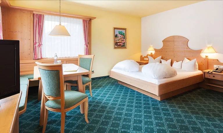 Imagen de la habitación del Hotel Sporthotel Cristall. Foto 14