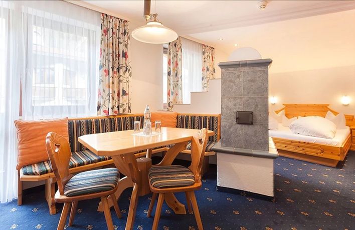 Imagen de la habitación del Hotel Sporthotel Cristall. Foto 17