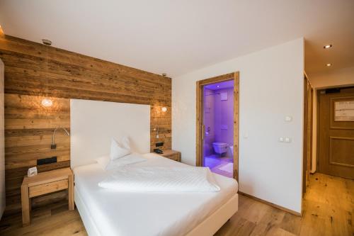 Imagen de la habitación del Hotel Sporthotel Floralpina. Foto 8