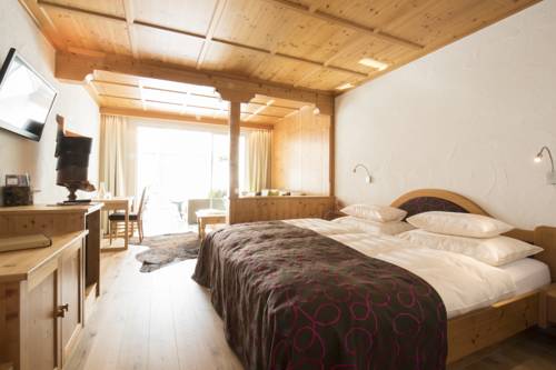 Imagen de la habitación del Hotel Sporthotel Grandau. Foto 16