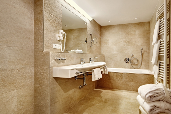 Imagen de la habitación del Hotel Sporthotel Igls. Foto 11