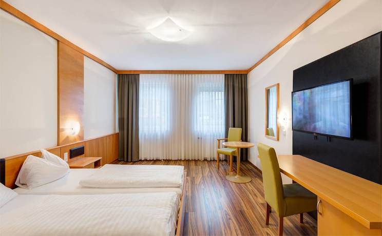 Imagen de la habitación del Hotel Sporthotel Kurz. Foto 4