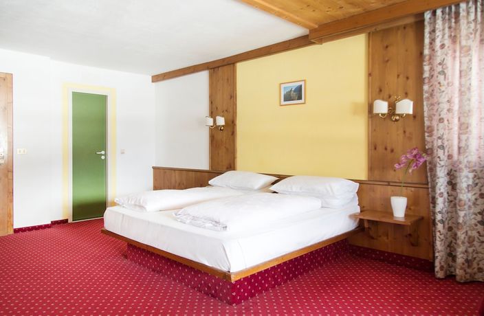 Imagen de la habitación del Hotel Sporthotel Kurzras. Foto 13