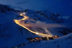 Imagen de los exteriores del Hotel Sporthotel K&uuml;htai. Foto 2