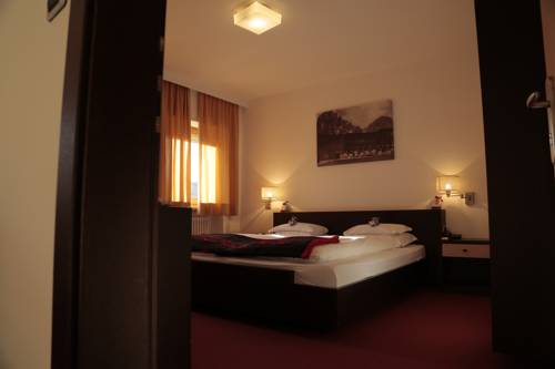 Imagen de la habitación del Hotel Sporthotel Monte Pana. Foto 12