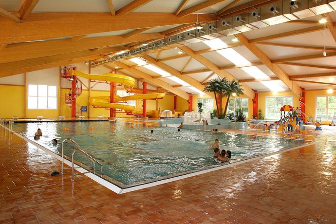 Imagen de la piscina del Hotel Sporthotel Neuruppin - Apartmenthaus mit Ferienwohnungen. Foto 19
